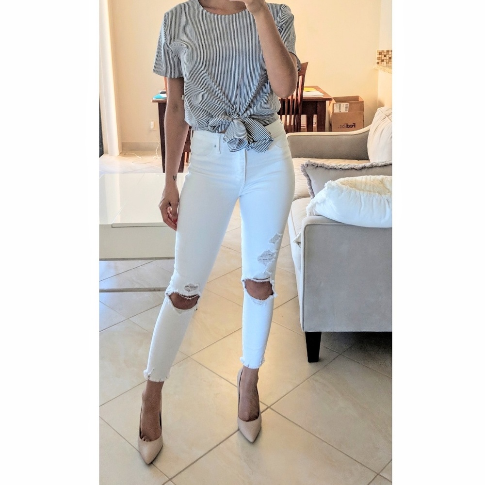 NYTT Chic Blue & White Striped Front Tie Blouse